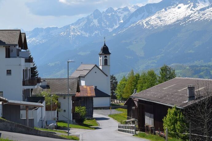 Katholische Kirche St. Georg, Surcuolm