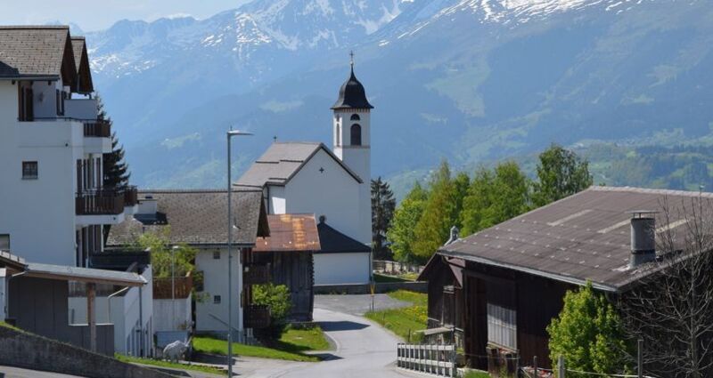 Katholische Kirche St. Georg, Surcuolm