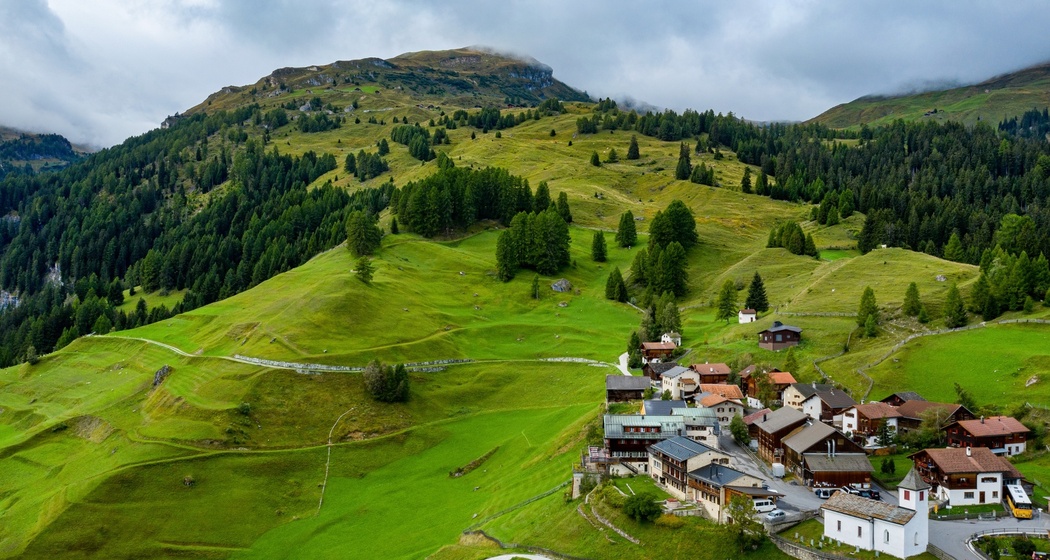 Wergenstein mit dem Center da Capricorn