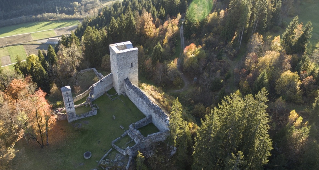 Burgruine Munt Sogn Gieri (oua_50597483_image)