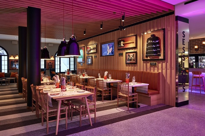 Sessions (oua_50598230_image)