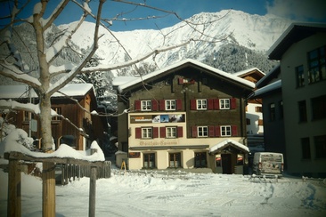 Adventure Hostel (oua_50598942_image)