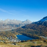 Sicht hinunter auf St. Moritz