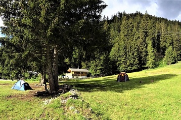 Naturzeltplatz beim Geissenhof Rona (oua_51067283_image)