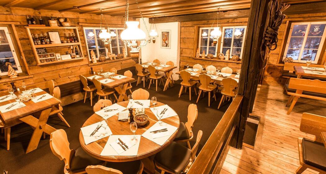 Crap Naros Restaurant