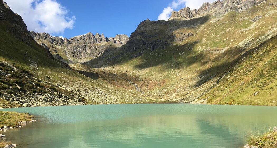 3-Seen-Trail (oua_51532892_image)