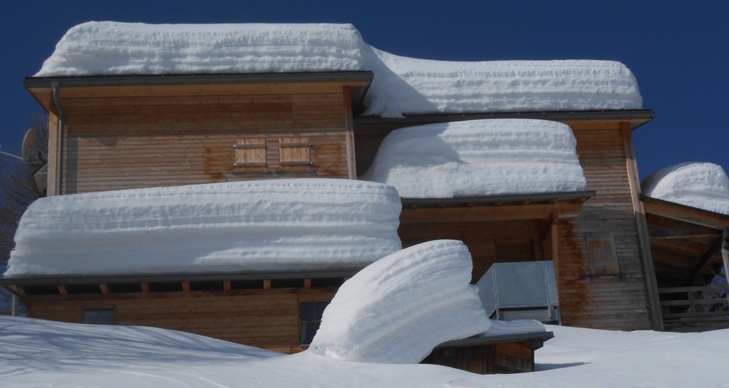 Capanna Buffalora - chiusa durante la stagione invernale