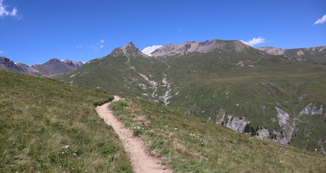 Sentiago Loop: Motta Naluns – Sent – Sur En – Scuol (oua_51876423_image)