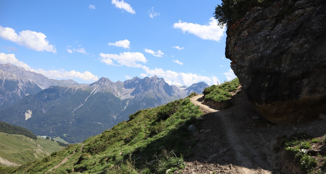 Sentiago Loop: Motta Naluns – Sent – Sur En – Scuol (oua_51876425_image)