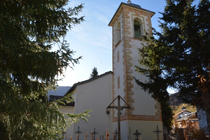 Landschaftlich reizvolle Wanderung auf der Via Sett von Bivio nach Casaccia über La Motta (oua_51932208_image)