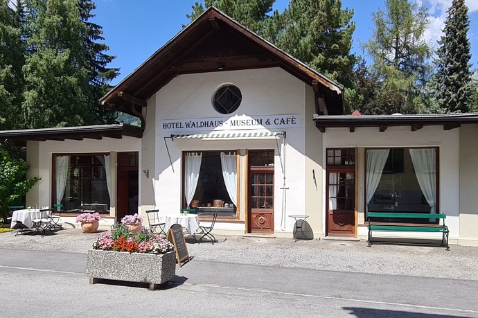 Hotel Waldhaus – Museum und Café