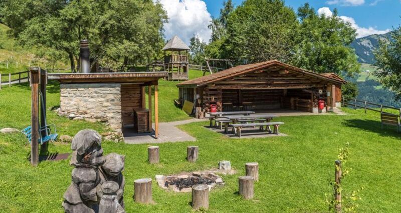 Feuerstelle Plaun Rueun, Cumbel (oua_52823986_image)