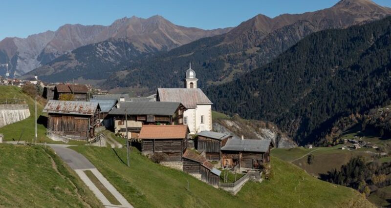 Weiler Sogn Andriu mit der gleichnamigen Kapelle