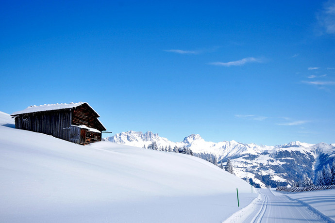 Panorama Winterwanderweg auf dem Hochplateau Grüsch-Danusa