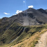 Chemin vers la Fuorcla Gualdauna