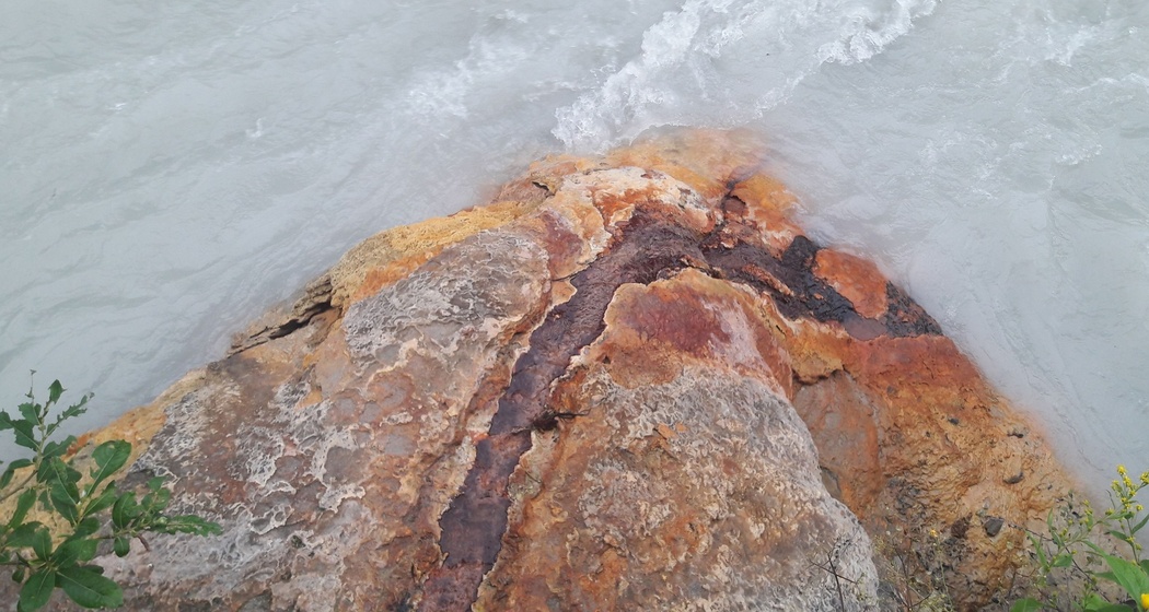 Quelltuff der Lucius- und Emerita-Quelle