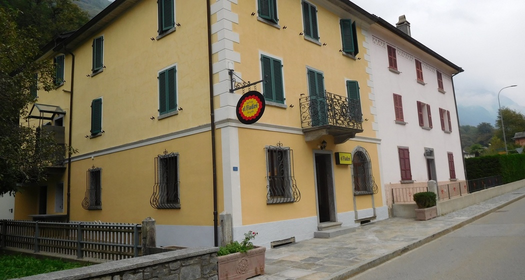 I due edifici ristrutturati del Fiadiré