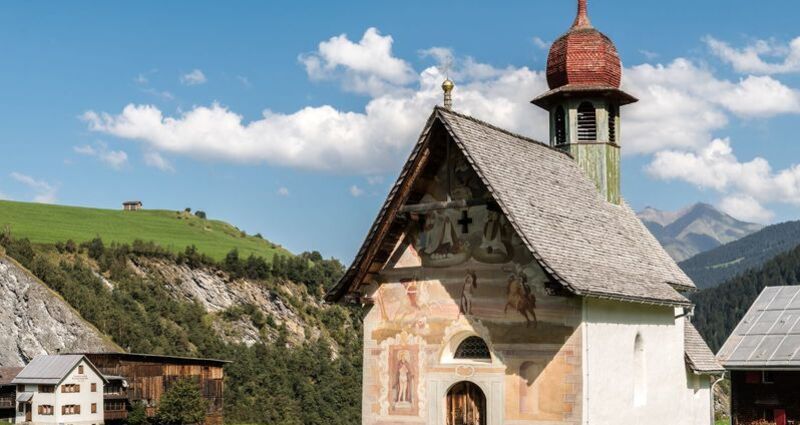 Kapelle Sogn Bistgaun Aussenansicht