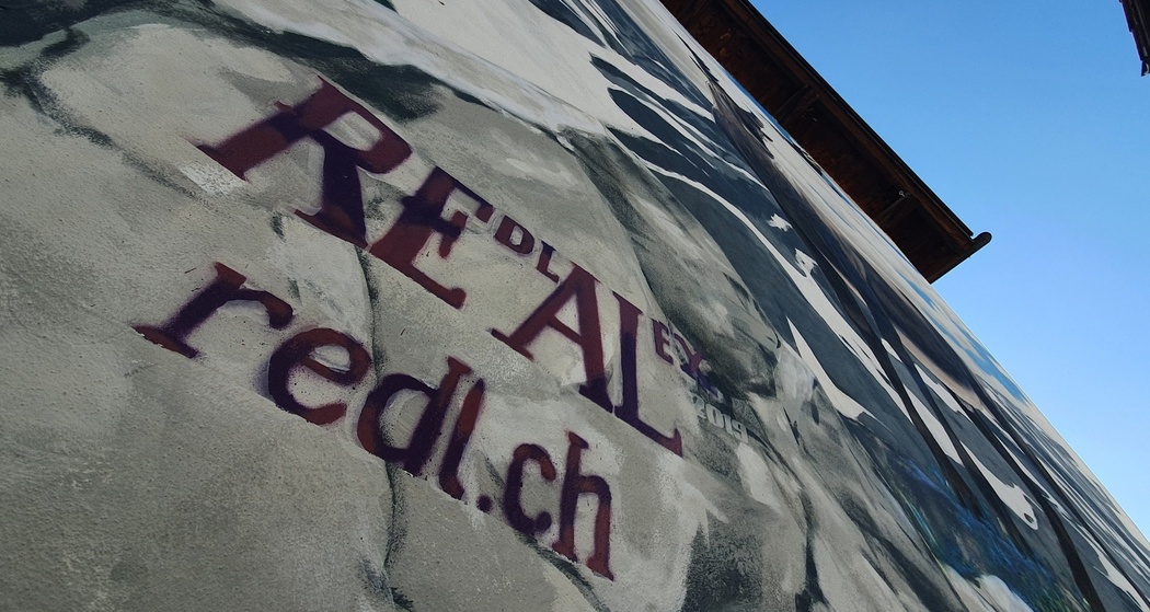 "Andiamo" Alpine Art Graffiti von REDL (oua_53964952_image)