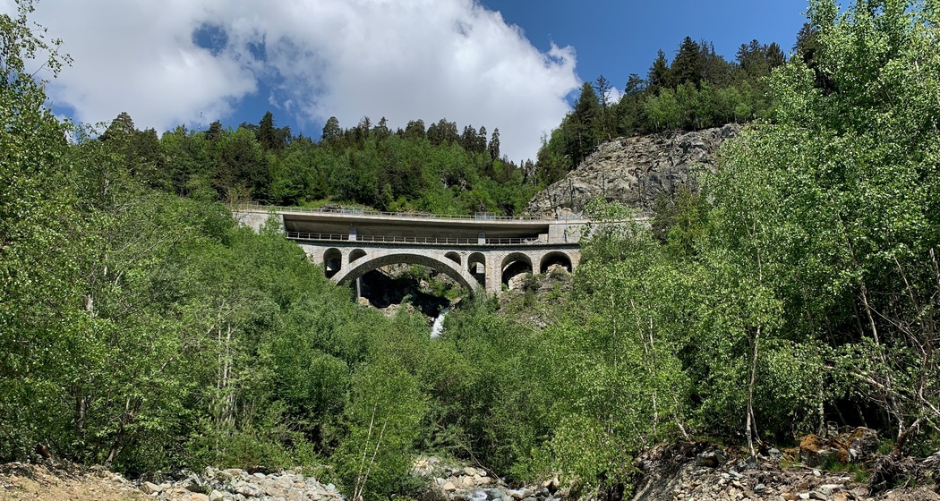 Unter dem Punt Russein