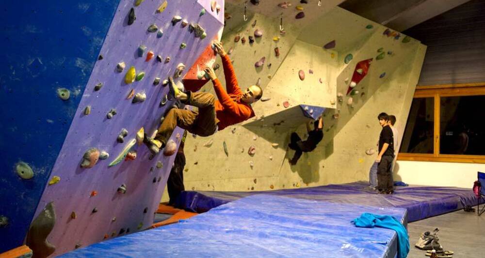 Der Boulderbereich in der Kletterhalle Küblis