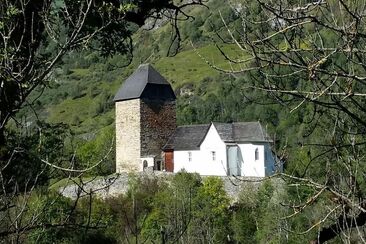 Church Sogn Luregn, Surcasti