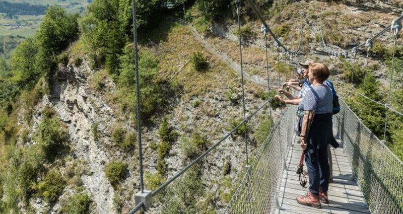 Hängebrücke Val da Tersnaus