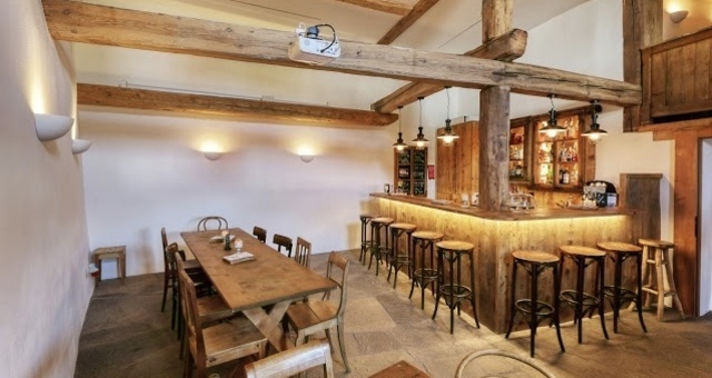 Barlaina Restaurant/Bar (oua_54739066_image)