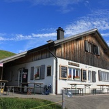 Alphütte der Alp Rona