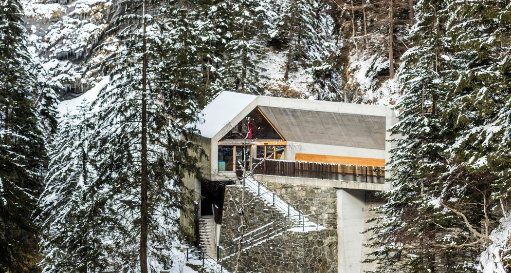 Besucherzentrum Viamala im Winter