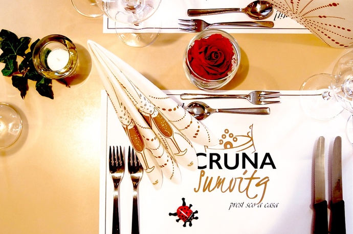 Ustria Cruna (oua_55225301_image)