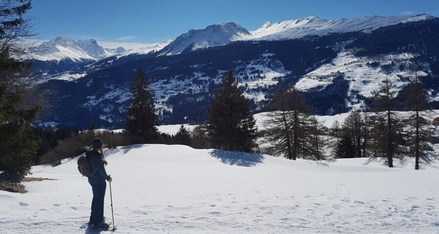 Toller Ausblick auf der Schneeschuhwanderung Val Meltger