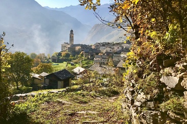 Soglio, Zeitreise auf eine Sonnenterrasse (oua_56878051_image)