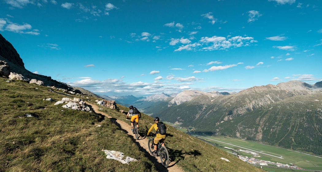 Trail Richtung Alp Muntatsch