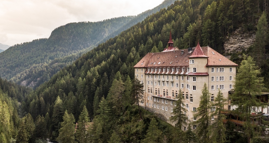 Kurhaus Val Sinestra im Seitental Val Sinestra, Unterengadin