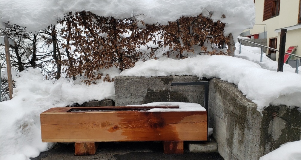Wasserbrunnen Via Gir Flims Dorf