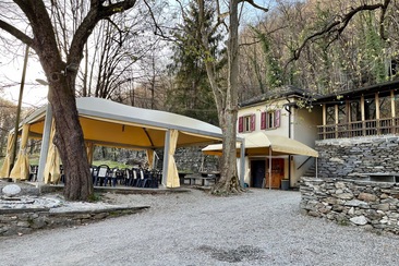 Grotto Matafontana (oua_57755724_image)