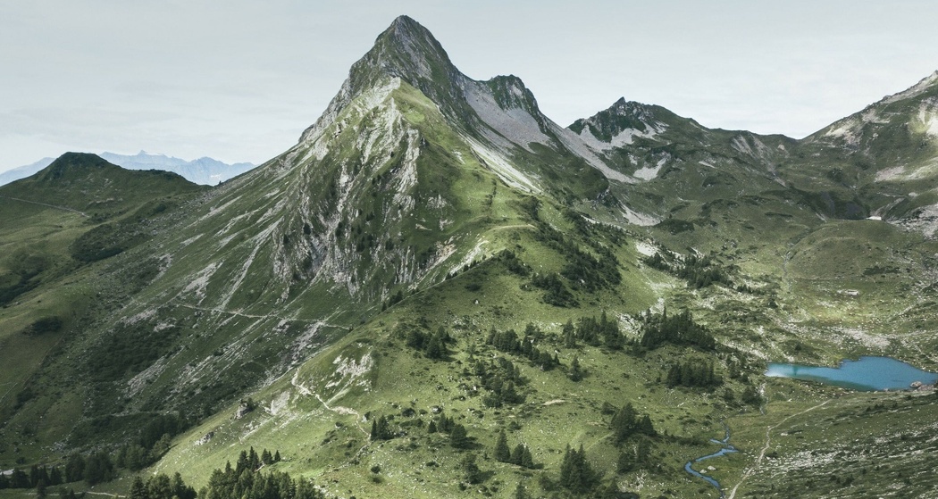 Luftaufnahme Wanderung zum Falknis