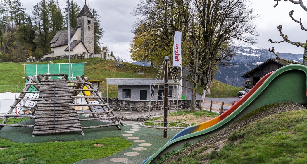 Falera Spielplatz