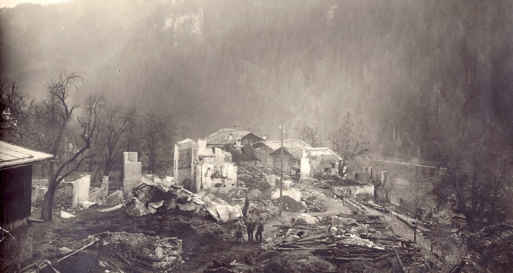 Die Geschichte von Danis/Tavanasa (oua_58227339_image)