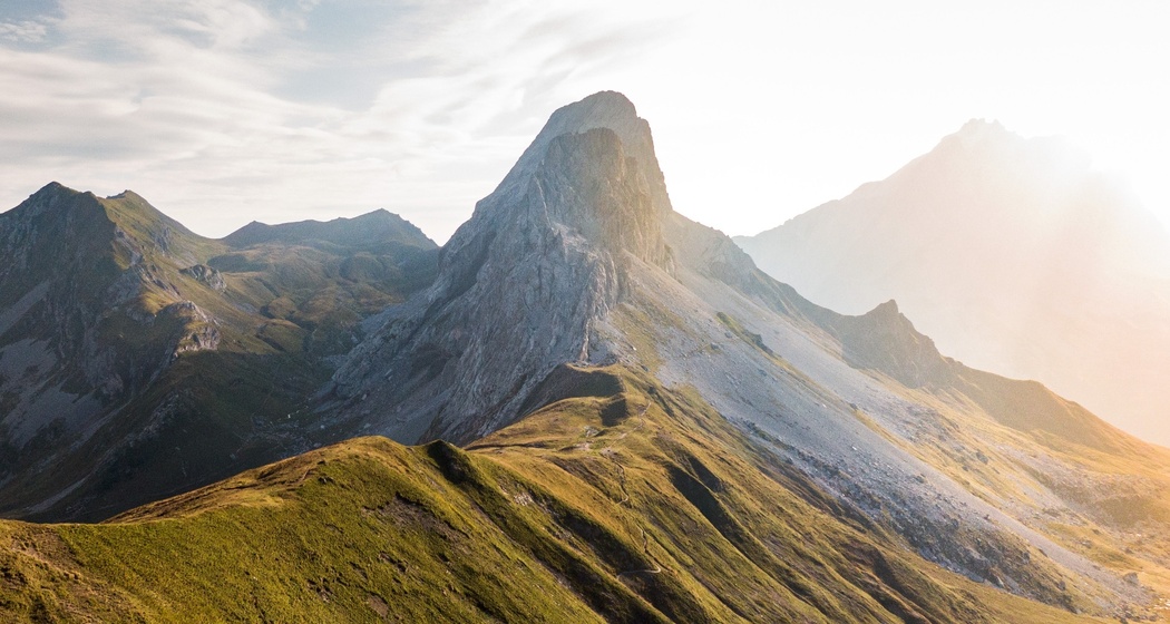 Prättigauer Höhenweg auf dem Cavelljoch im Rätikon