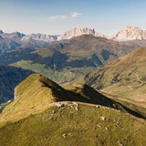Prättigauer high route on the Jägglischhorn with a view towards St. Antönien
