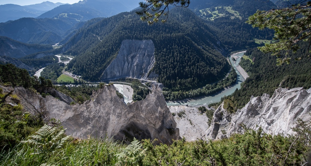 Blick in die Rheinschlucht | Route 260