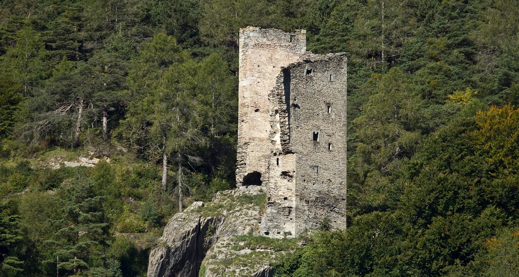 Burg Haldenstein