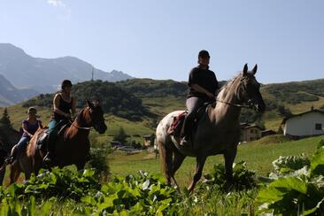 École d’équitation et manège St. Georg
