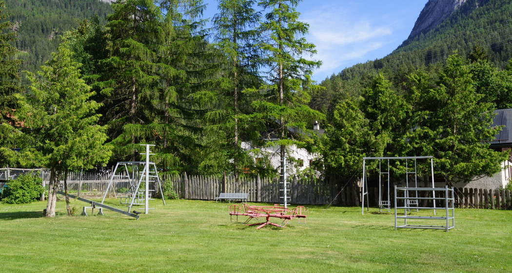 Pensiun Lischana (oua_59228569_image)