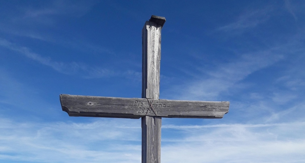 Gipfelkreuz des Piz Arina
