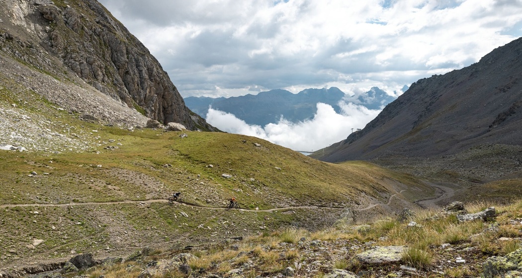 Val Schlattain Trail
