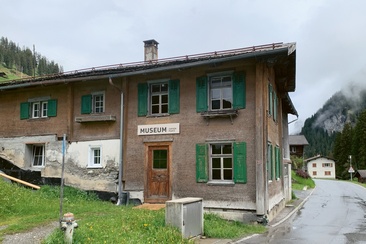 "alte Post" - Museum Safien Platz