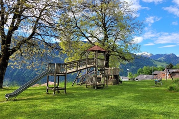 Spielplatz Seewis Dorf (oua_600476553_image)